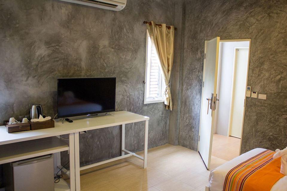 Ban'S Avenue Guesthouse Ko Tao Esterno foto